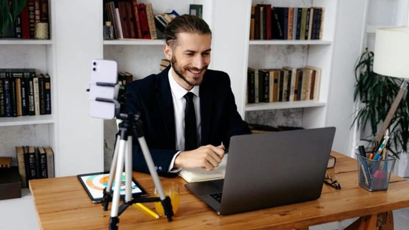 Ce resurse financiare alocăm distracțiilor? Top 3 activități gratuite, preferate de români