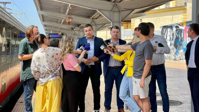 CFR Călători a lansat o licitație pentru închirierea de automotoare diesel pe o perioadă de 3-5 ani, pentru a putea face față cererii tot mai mari