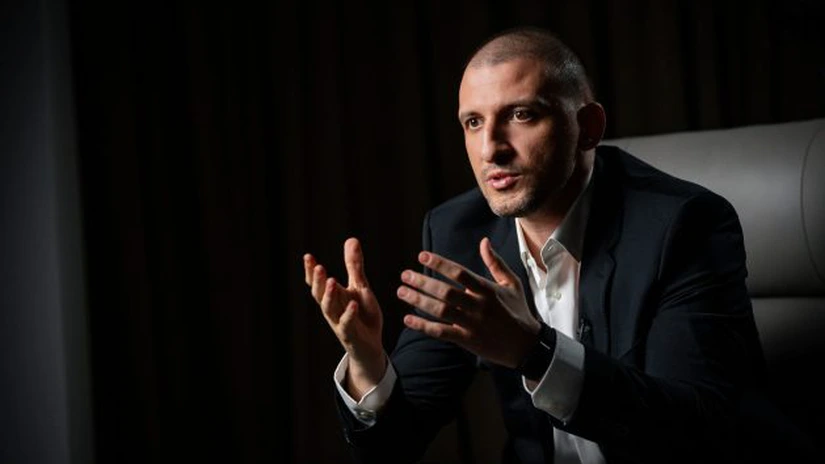 Câți bani are, cât a investit și ce taxe a plătit Ștefan Mandachi, fostul proprietar Spartan: Astăzi poți învăța fără probleme să fii antreprenor, lider (...) Acum 30 de ani șpaga era legea