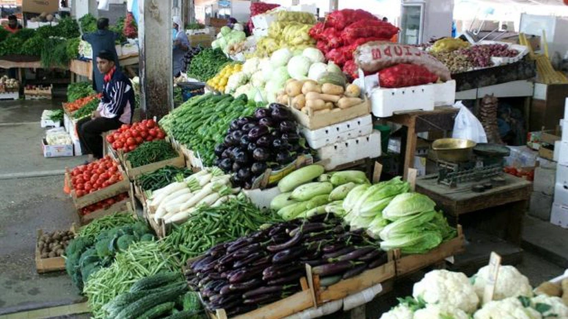 Autoritatea Fitosanitară va majora cu 42% testele de laborator pentru legumele şi fructele din producţia autohtonă