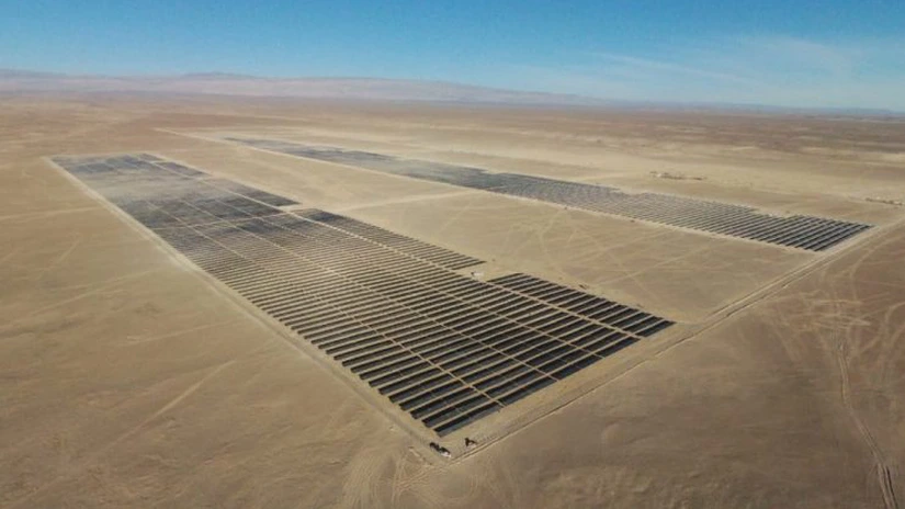 Compania spaniolă Grenergy a finalizat o finanţare pentru cel mai mare proiect de baterii din lume