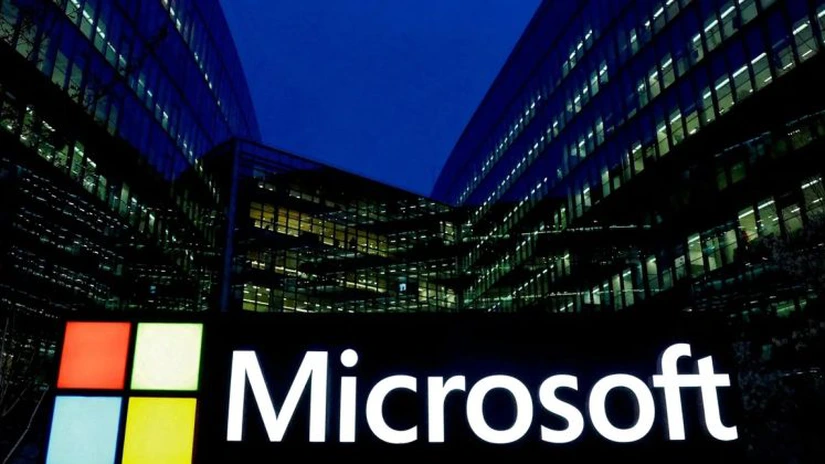 Microsoft va investi aproximativ 80 de miliarde de dolari în dezvoltarea centrelor de date pentru inteligență artificială