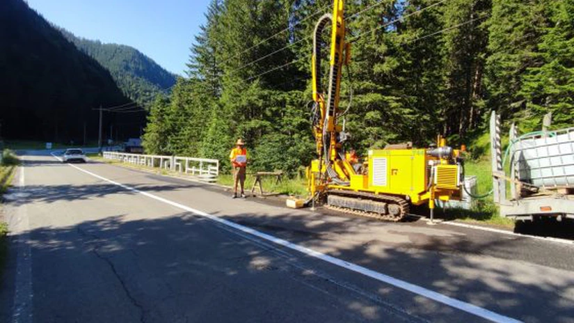 Transfăgărășan: Au început forajele geotehnice pentru modernizarea DN7C