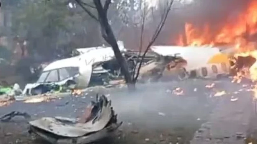 Un avion s-a prăbușit în Brazilia, 62 de oameni au murit (Video)