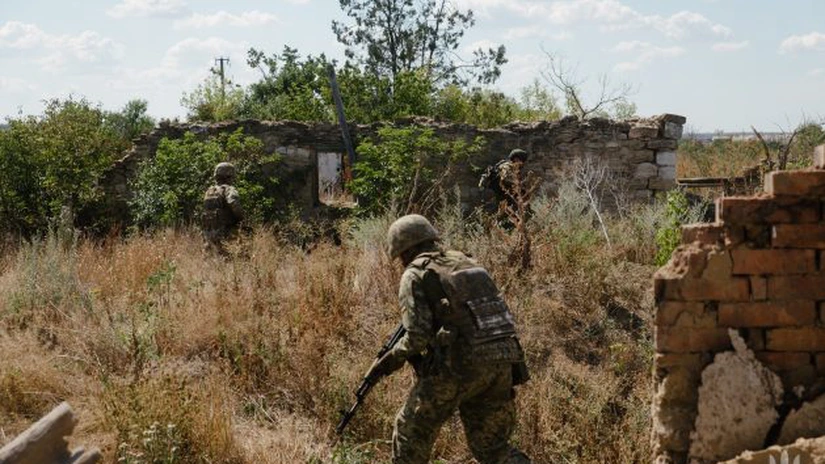 Ucraina anunţă că înaintează în Kursk, unde Rusia se aşteaptă la o nouă ofensivă după distrugerea unui pod