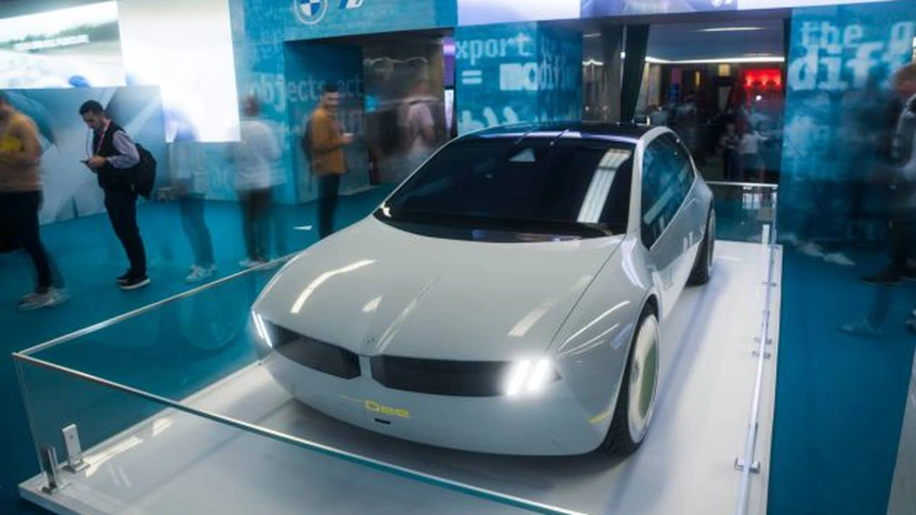BMW a prezentat pentru prima dată un concept-car în România