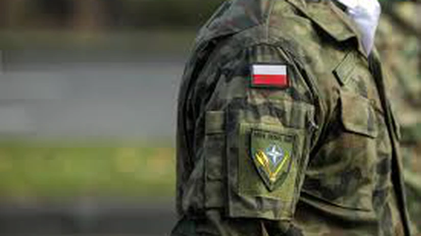 Polonia va aloca anul viitor circa 5% din PIB pentru apărare
