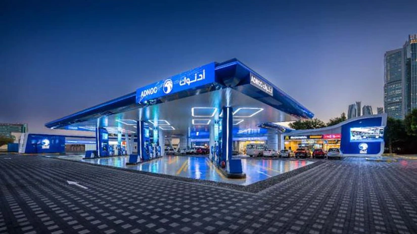 Arabii de la ADNOC cumpără o companie chimică din Germania pentru aproape 15 miliarde de euro. De ce e importantă tranzacția