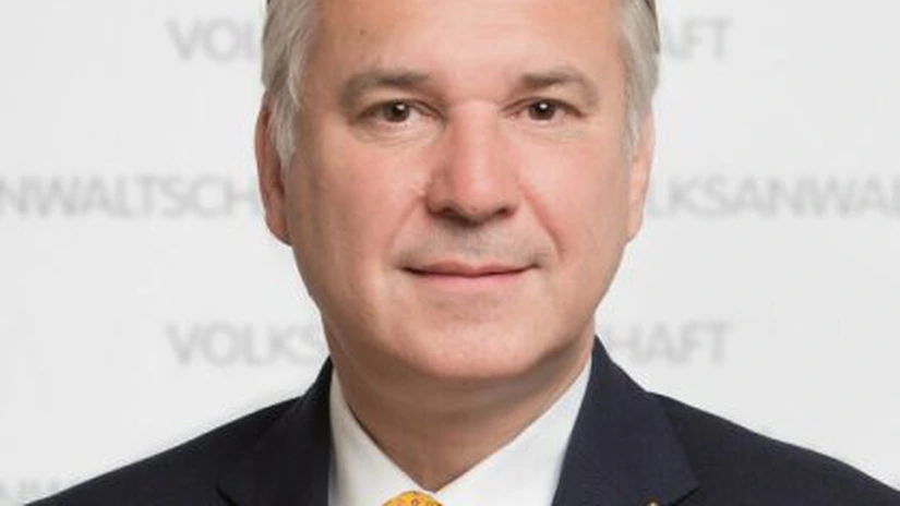 Parlamentul Austriei, condus pentru prima dată de extrema dreaptă. Walter Rosenkranz, ales președinte