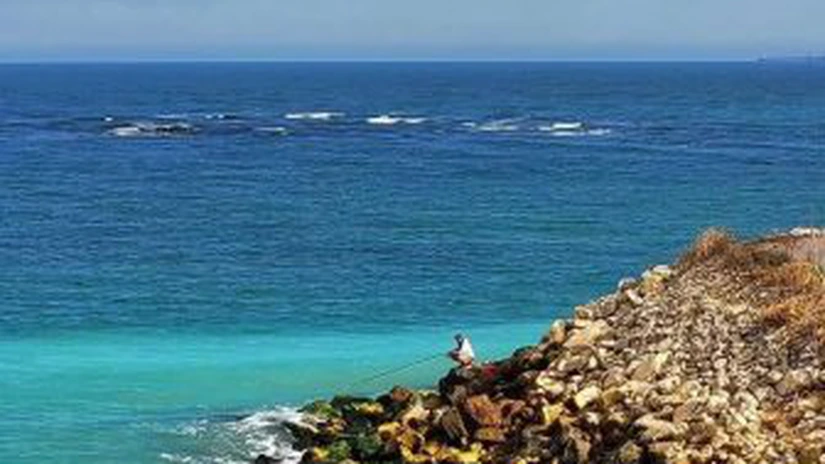 ANAR anunță că a închiriat trei perimetre din spațiul maritim scoase la licitație, iar pentru alte încă 25 de perimetre va relua procedura