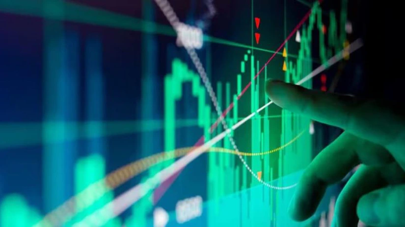 Vine FMI? Economia României crește și în 2025, dar mult sub potențial, cred analiștii ING . 