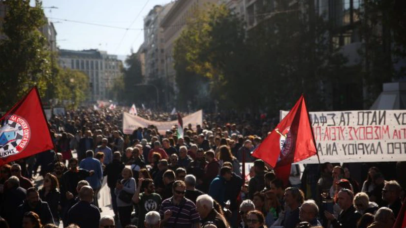 Grevă generală în toată Grecia. Mii de oameni au participat la un protest în capitala Atena