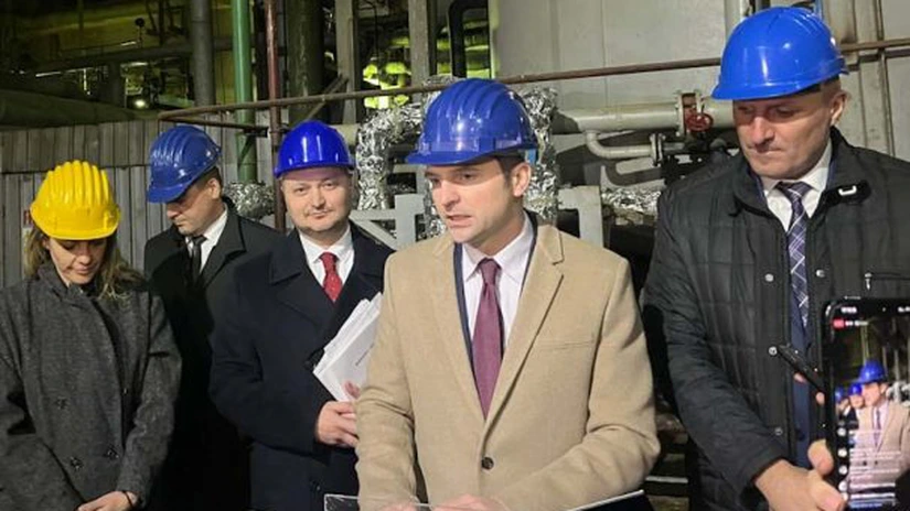 Noile investiții de 362 mil. euro în CET-urile din București, semnate azi, vor scădea costul gigacalorei de la 1.000 la 500 de lei în patru ani