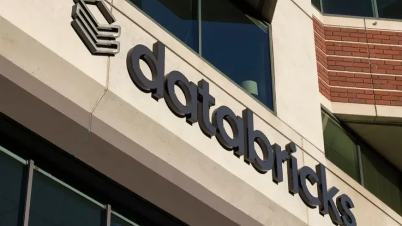 Databricks, start-up american cofondat de români, închide runda de investiții de 15 miliarde de dolari. Printre investitori se numără Meta, dar și fondul suveran din Qatar