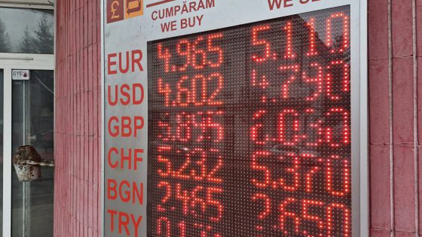 Casele de schimb valutar au luat-o mult înaintea BNR. Puteți cumpăra euro doar cu 5,1 lei