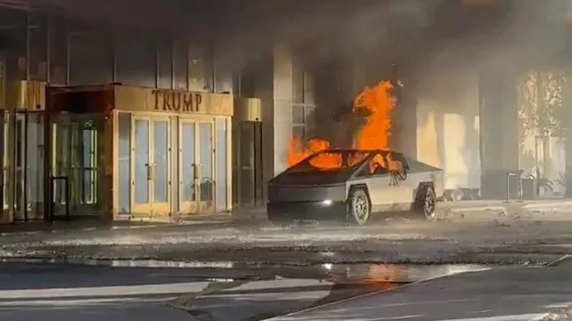 Ancheta privind explozia unei mașini Tesla în fața Hotelului Trump din Las Vegas arată că suspectul, un fost militar, suferea de stres posttraumatic