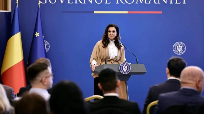 Update: Ce spune directorul. Ministrul Culturii, Natalia Intotero: I-am solicitat demisia directorului general al Muzeului Naţional de Istorie. A refuzat, așa că am denunțat contractul de management