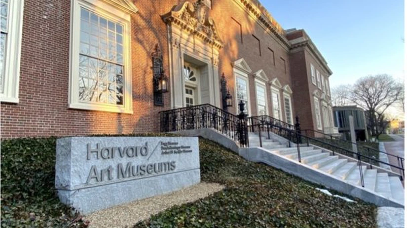 Guvernul american face încercări să obțină acces la informații despre studenții străini de la Harvard