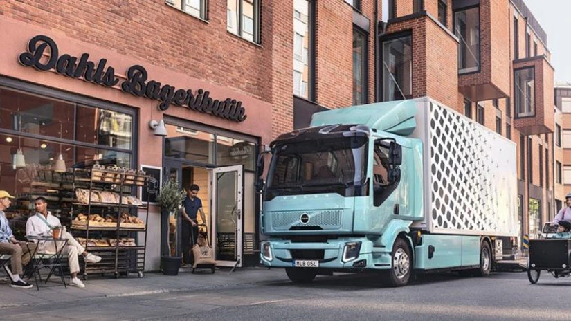 Un joint-venture între Renault și Volvo Trucks are comenzi pentru 15.000 de unități ale noii dubițe electrice