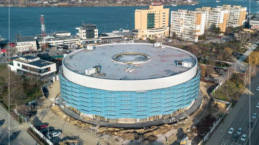 Orașul din România care va avea sală polivalentă nouă. Construcții Erbașu se apropie de finalizarea arenei cu 4.670 de locuri FOTO