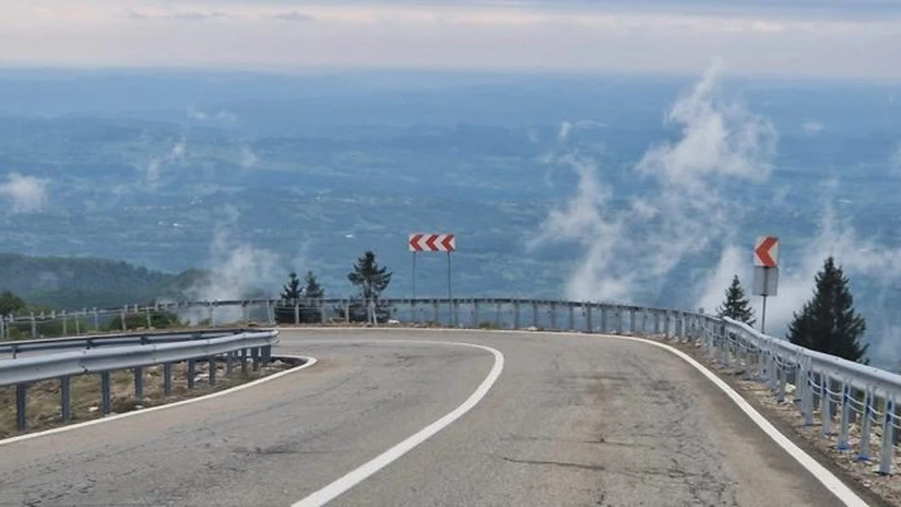 Transalpina. Șase oferte pentru finalizarea studiului de fezabilitate necesar modernizării celei mai înalte șosele din România