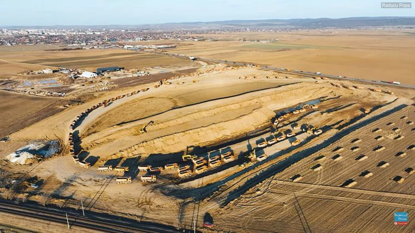 Autostrada Moldovei A7. Umbrărescu, la o nouă demonstrație de forță, pe tronsonul Bacău - Pașcani: câtă frunză, câtă iarbă! (Video)