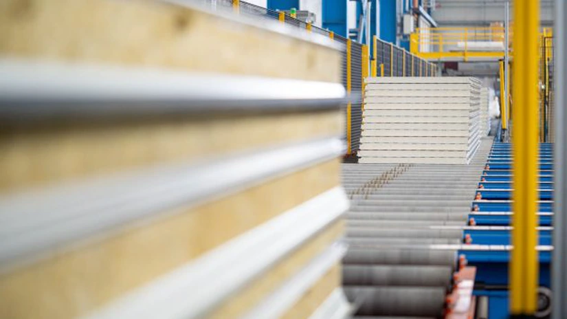 Isopan Est, producător de panouri termoizolante, a încheiat 2024 cu afaceri de 81 de milioane de euro, în scădere cu 14% față de 2023