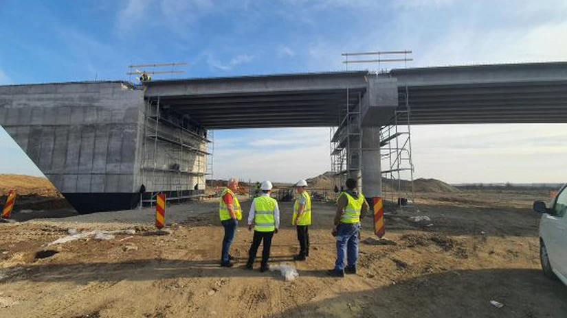 Autostrada Bucureștiului A0. Stadiul lucrărilor pe lotul Afumați - Cernica, al chinezilor, a trecut de 35% FOTO