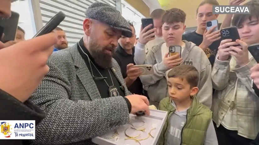 Piedone, în control la magazine de bijuterii din Moldova. Cum identifica brățările de aur cu metal comun la interior VIDEO