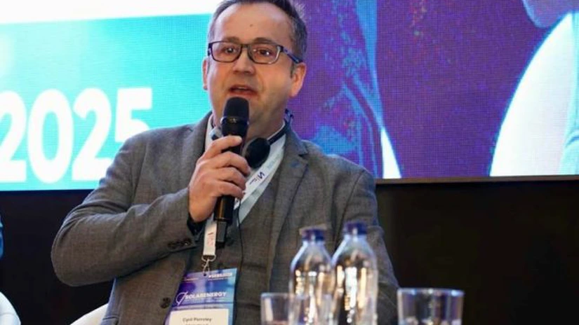 Un mare producător independent de energie regenerabilă din Franța a venit în România. Photosol va avea la noi “creierul” pentru toată zona, vizează 500 MW instalați în România