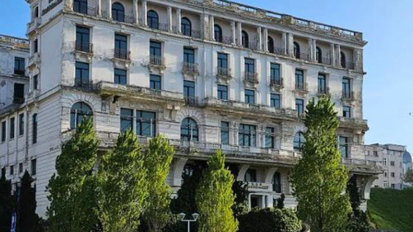 Hotelul Palace Constanţa, aflat într-o clădire emblematică din 1915, cumpărat şi modernizat cu un credit de 35 de milioane de lei de la CEC Bank de familia Lisandru