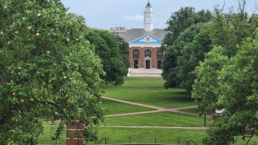 Cu 800 de milioane de dolari din finanțare tăiate de Trump, prestigioasa universitate Johns Hopkins va concedia 2.000 de oameni