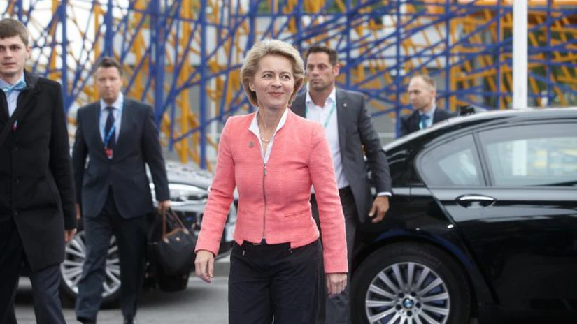Comisia Europeană va prezenta în luna mai o foaie de parcurs pentru renunțarea totală a importurilor de combustibili fosili din Rusia în statele membre UE