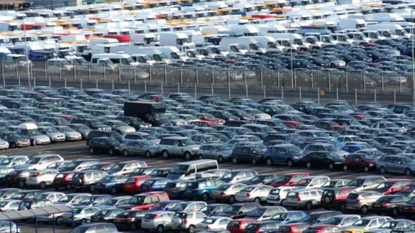 Volumul cifrei de afaceri din comerţul cu autovehicule şi motociclete a crescut cu 3,1%, în primele două luni