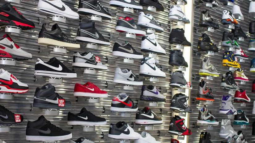 Nike, Adidas și Skechers îi cer lui Trump să excepteze industria pantofilor de la taxele vamale pe care le-a introdus
