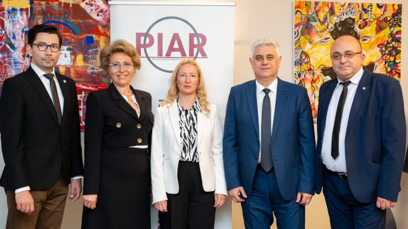 Patronatul și sindicatul din asigurări au semnat primul contract colectiv de muncă din România pentru acest sector