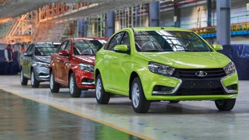 Grupul AvtoVAZ, cel mai mare constructor auto din Rusia, prognozează o scădere de 25% a pieței locale