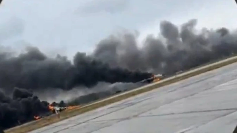 40 de avioane militare rusești ar fi fost distruse într-un atac cu drone al Ucrainei - surse UPDATE