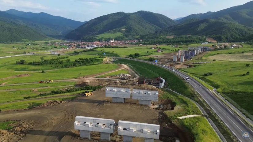 VIDEO Autostrada A1 Sibiu - Pitești: Secțiunea 2, în așteptarea intrării în forță pe șantier a turcilor de la Mapa - Cengiz