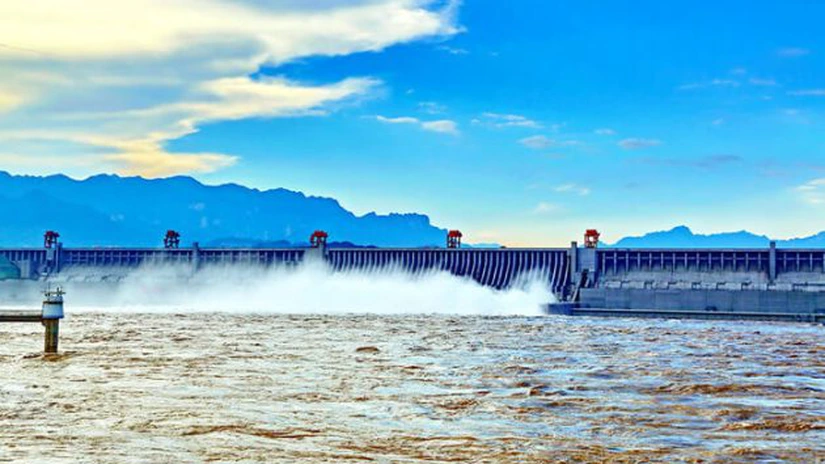 Cea mai mare hidrocentrală din lume. China a început construcţia la gigantul de peste 170 de miliarde de dolari
