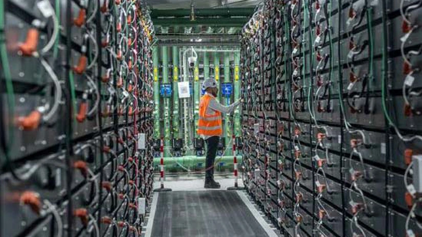 Românii de la Monsson accelerează extinderea în Suedia, cu un nou proiect de baterie de stocare a energiei, de 20 MWh, făcut special pentru climatul nordic