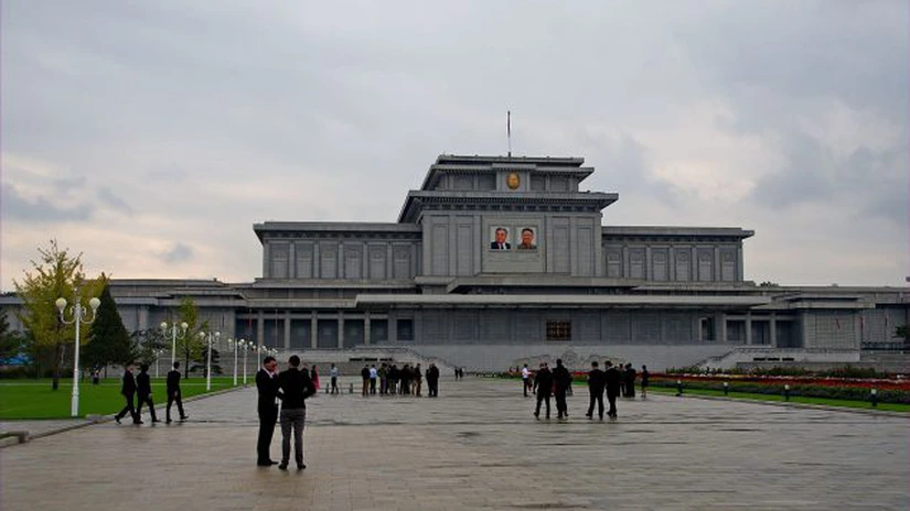 Zborurile directe pe ruta Moscova-Phenian au fost reluate după o pauză de câteva decenii