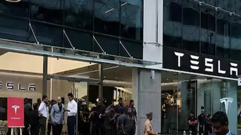 Tesla înfige steagul în India. Primul showroom al producătorului american pe a treia mare piaţă auto din lume