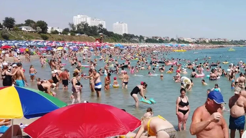 FPTR: Minivacanța de Sfânta Maria aduce turismul românesc la capacitate maximă. Peste 90% grad de ocupare, ambuteiaje pe drumurile naționale și transport feroviar insuficient