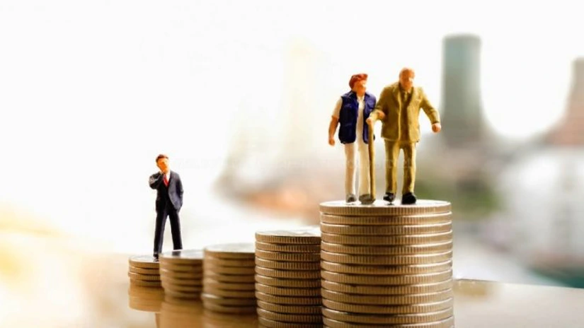 407.854 de români beneficiau în iulie 2025 de de pensii prevăzute de legi speciale