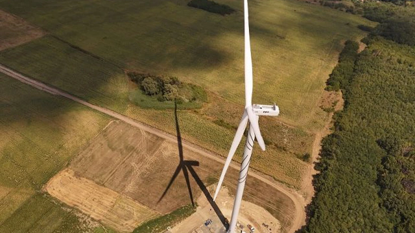 PPC Renewables România a instalat primele turbine la cel mai mare parc eolian din Moldova
