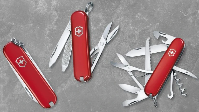 Celebrul producător de cuţite Victorinox se gândeşte să mute o parte din producţie în SUA pentru a diminua impactul tarifelor americane