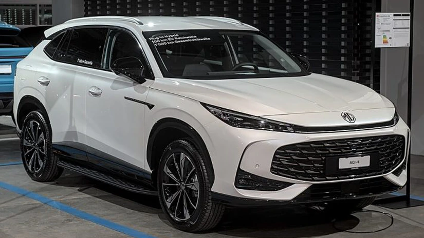 Constructorii auto din China au întrecut în luna august Renault și Audi pe piața europeană, ca urmare a creșterii vânzărilor de mașini hibride plug-in