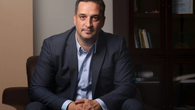 Justiția a decis că șefii ANPC cercetați penal se pot întoarce în funcții. Președintele Ioan Hotca este anchetat pentru abuz în serviciu, iar directorul general Paul Anghel pentru șantaj