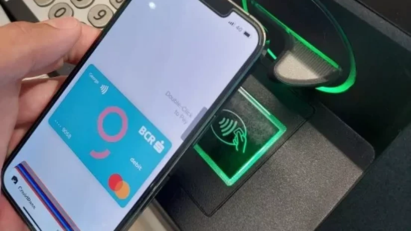 BCR, prima bancă din România care oferă clienților posibilitatea de a solicita bani din orice cont bancar în lei prin numărul de telefon, via RoPay Alias